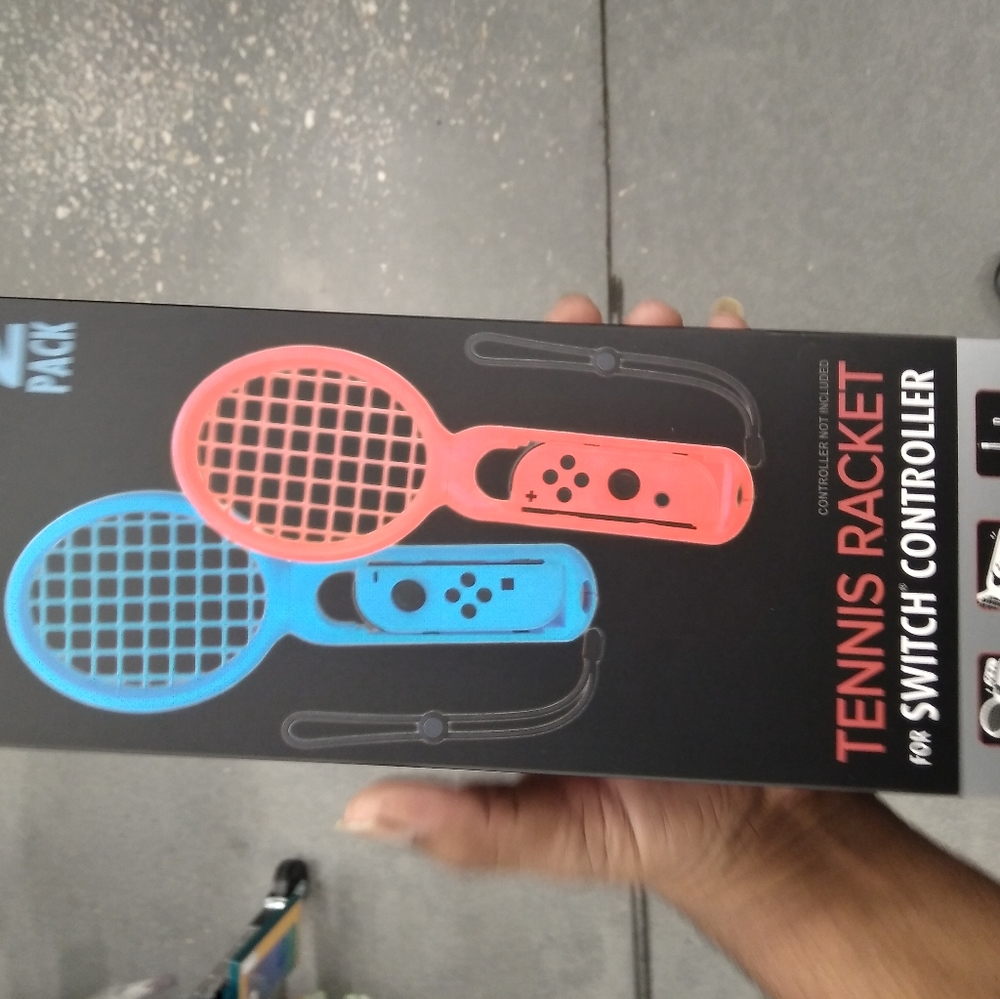 2pack Tennis Rackets controller for the Nintendo switch - Picture 2 of 2